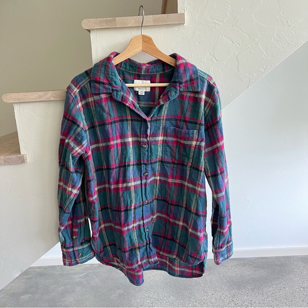 American Eagle Women’s Boyfriend Fit Multi Plaid Flannel M